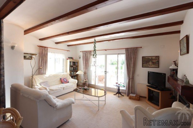Charming villa built in 1995 on a flat plot of 980m2 with.. - 6