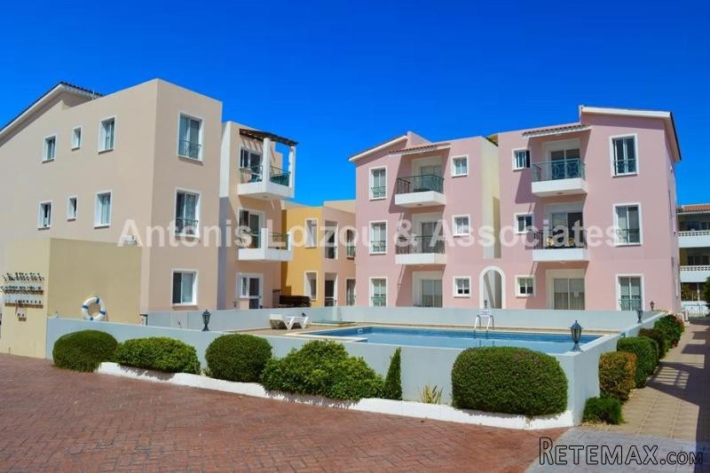 2 Bed Apartment Limnos Gardens