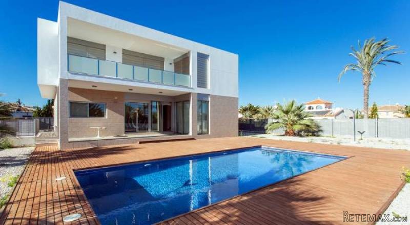 6 Bedroom 4 Bathroom Villa In Cabo..
