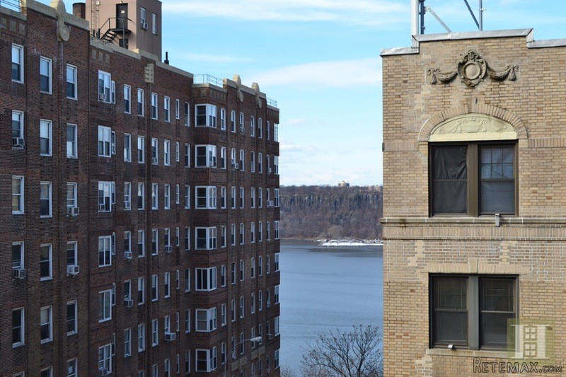 2 bedroom Apartment For Sale: 255..