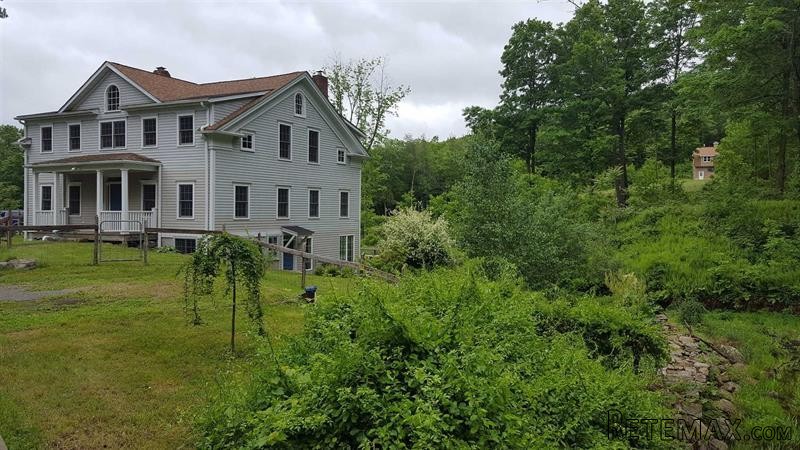 3 bedroom House For Sale: 122 Grape.. - 2