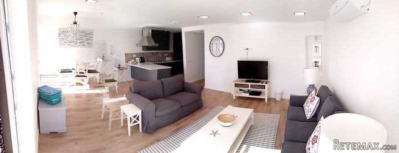 Stunning 2 Bedroom Apartment with..