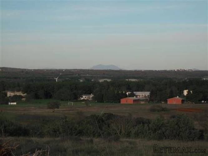 GRAĐEVINSKO ZEMLJIŠTE NA ODLIČNOJ POZICIJI - 2
