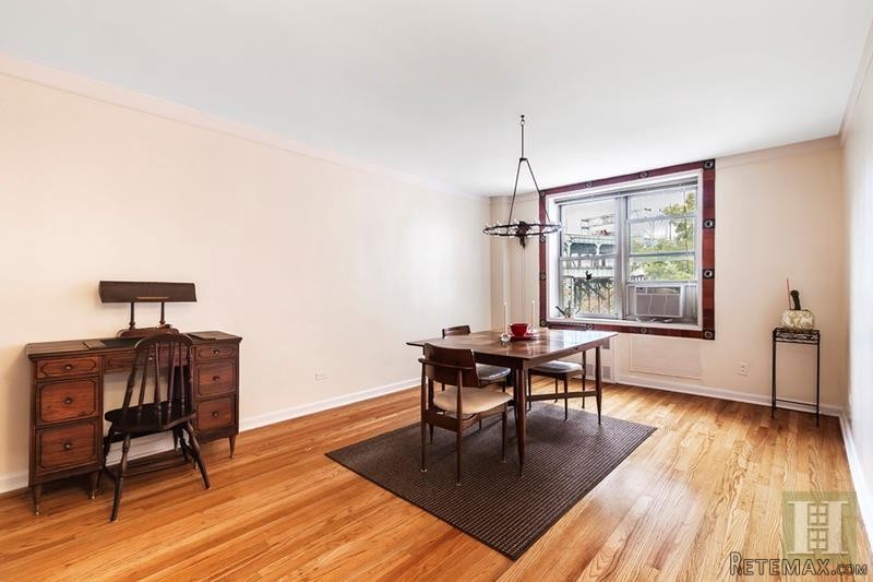 3 bedroom Apartment For Sale: 2390.. - 2