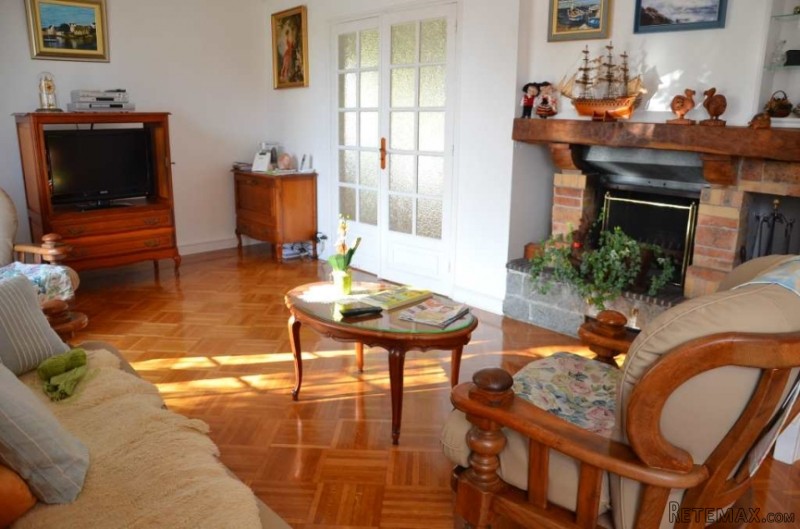 3 Bedrooms - Maison - For Sale - 2