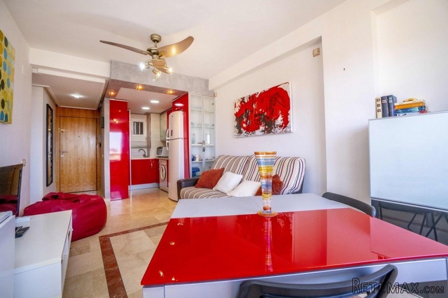 Moderno y acogedor apartamento en planta 7 en Campoamor... - 2