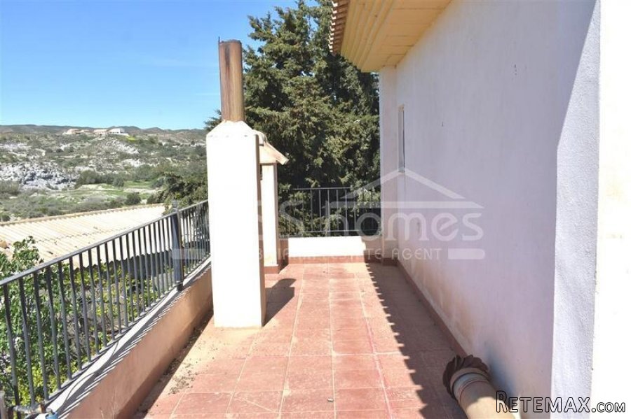 NEW LISTING - A 2 bed, 2 bath two storey Villa of 117m2.. - 19
