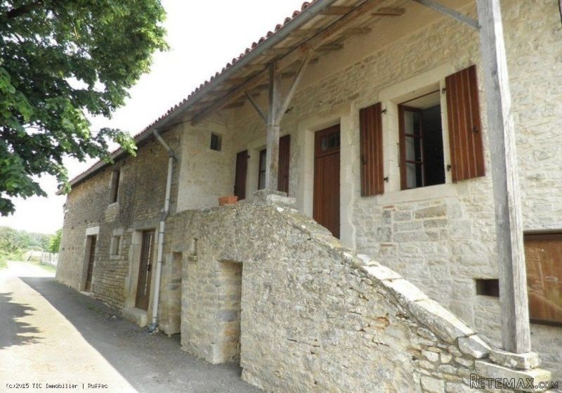 Renovated Stone House (rare Maison a..