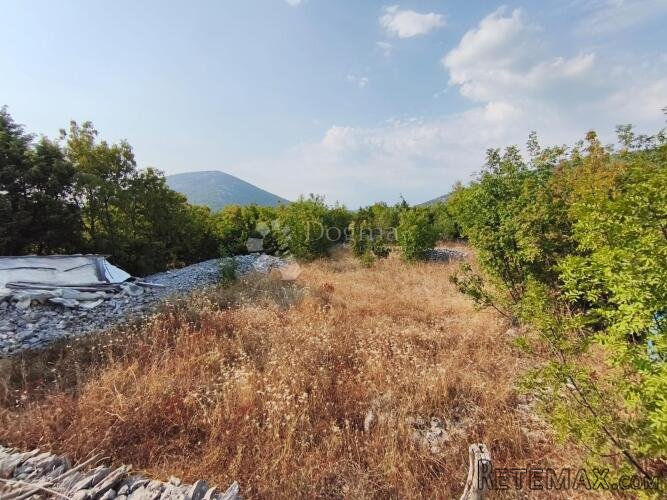 Građevinsko zemljište u Segetu Gornjem – 2.474 m² - 2