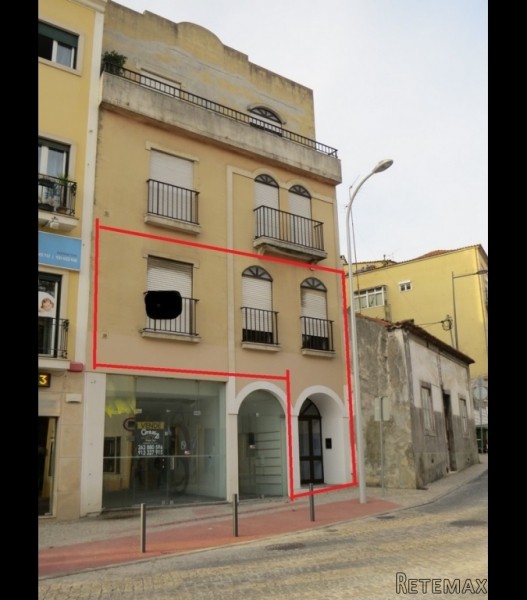 Three Bedroom Apartment Centre Caldas..