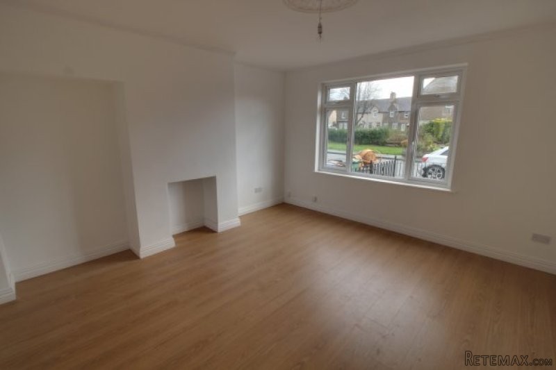 3 bedroom, Semi-detached House house.. - 2