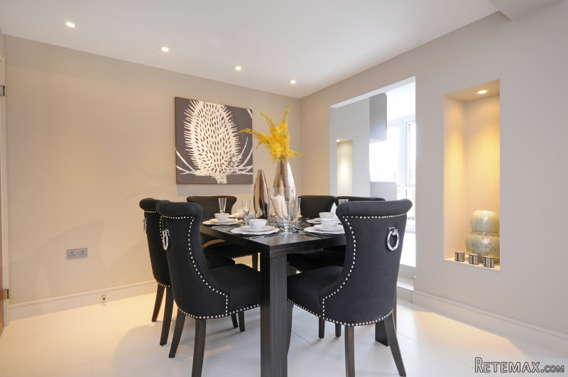 Flat 9, Boydell Court - 2