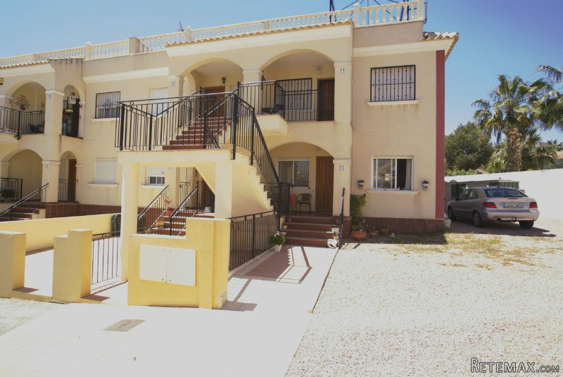 2 bedroom, 1 bathroom Apartment, (build..