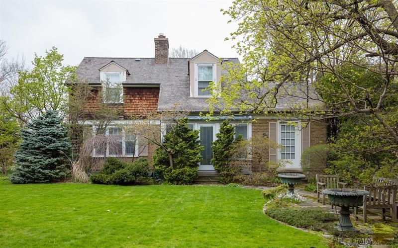 Property For Sale: 137 Teddington Park.. - 2