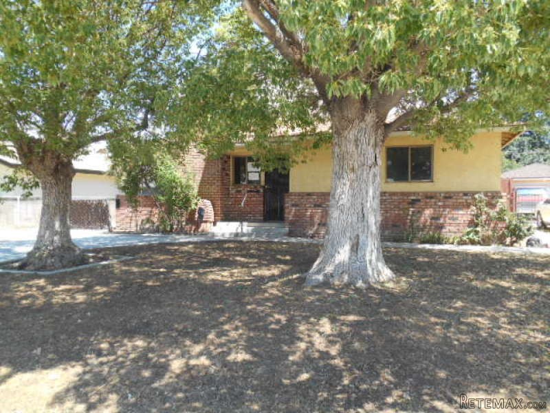 704 Stephens Drive Bakersfield, CA..