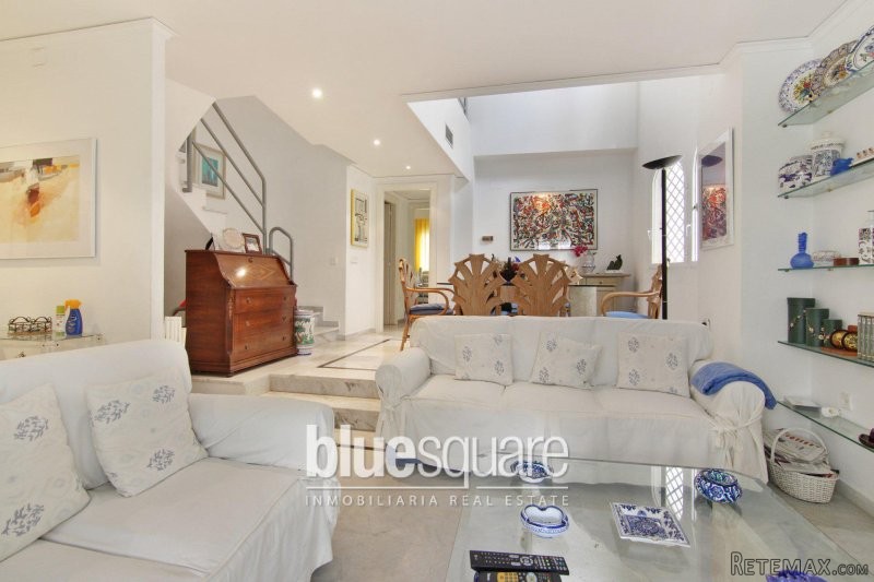 Five bedroom Townhouse Close to Javea..