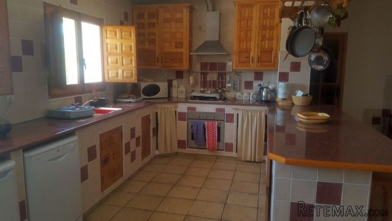 Beautifully Presented Country House.. - 2