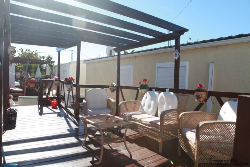 2 bedroom, 1 bathroom Chalet, (build 40..