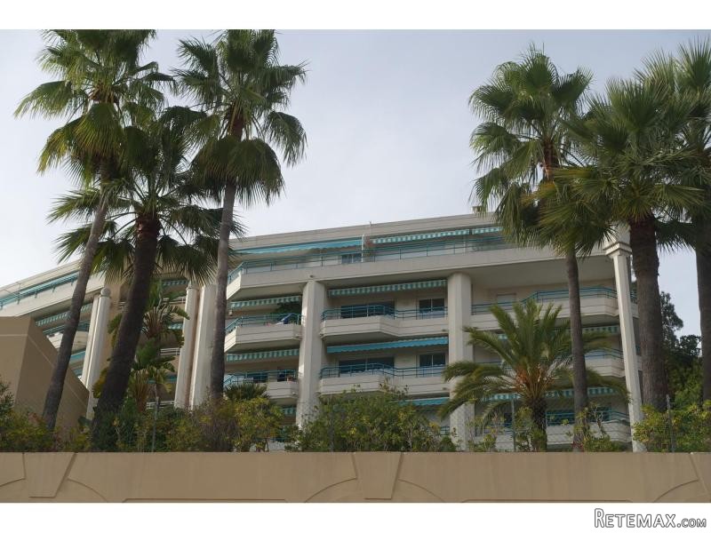 Large 3 Bed Apartment With Beautiful.. - 2