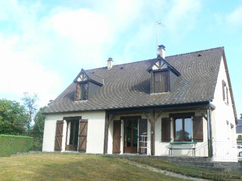 Neat Detached House in Nice Setting - 2