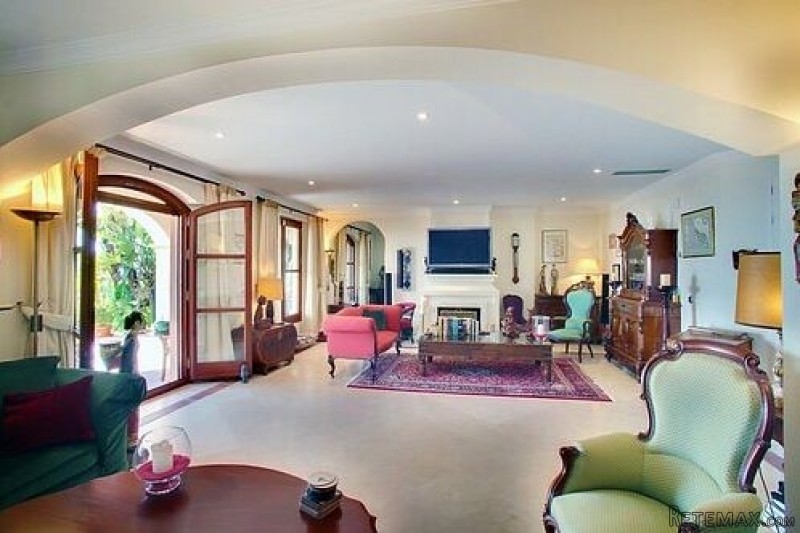 4 Bedrooms - Villa - Malaga - For Sale - 2