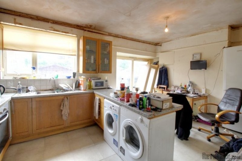 3 bedroom, Semi-detached House house.. - 2