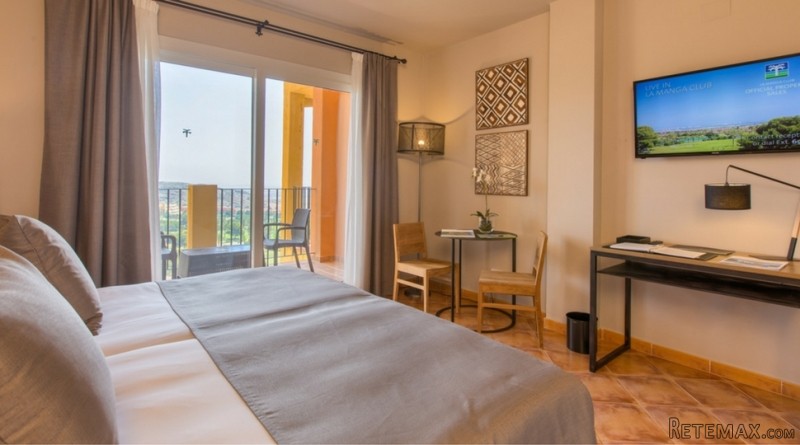 Studio Apartment 16, Las Lomas Village..