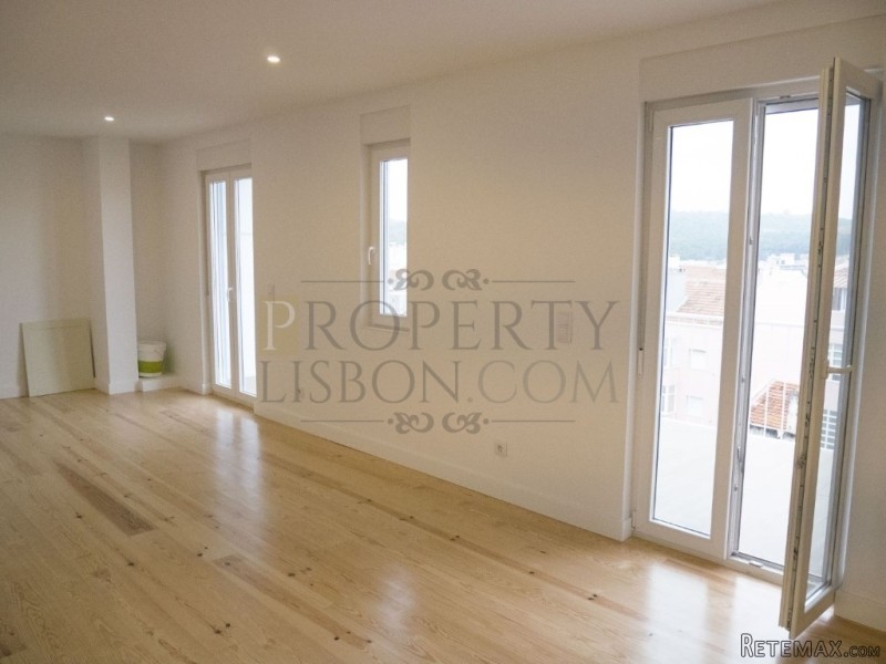 Lisbon Apartment for Sale,Campolide - 2
