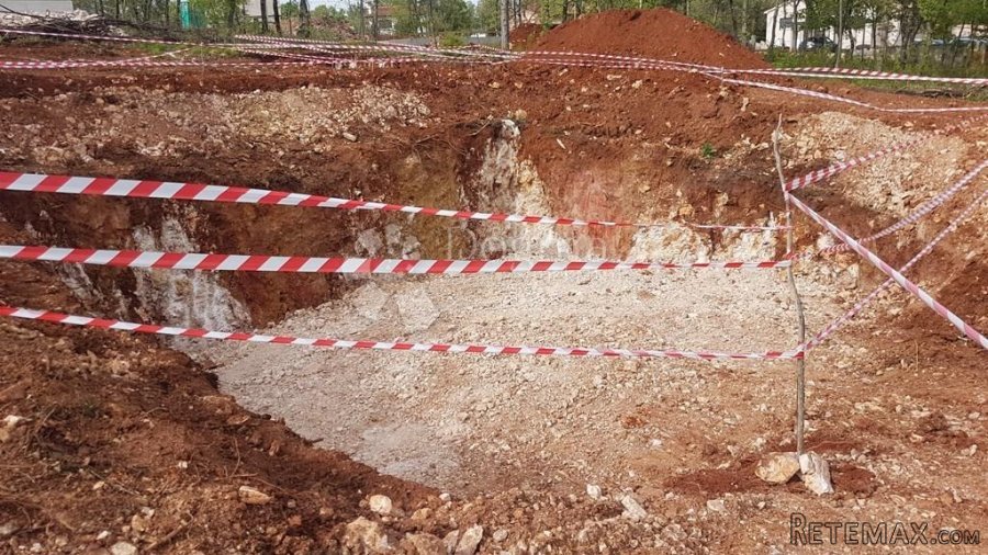 Građevinsko zemljište s projektom - 4