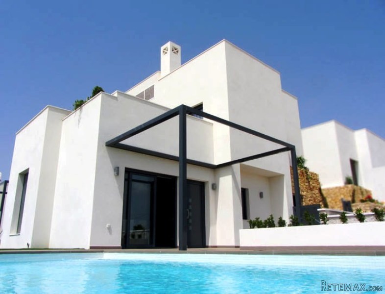 3 Bedrooms - Villa - Alicante - For Sale