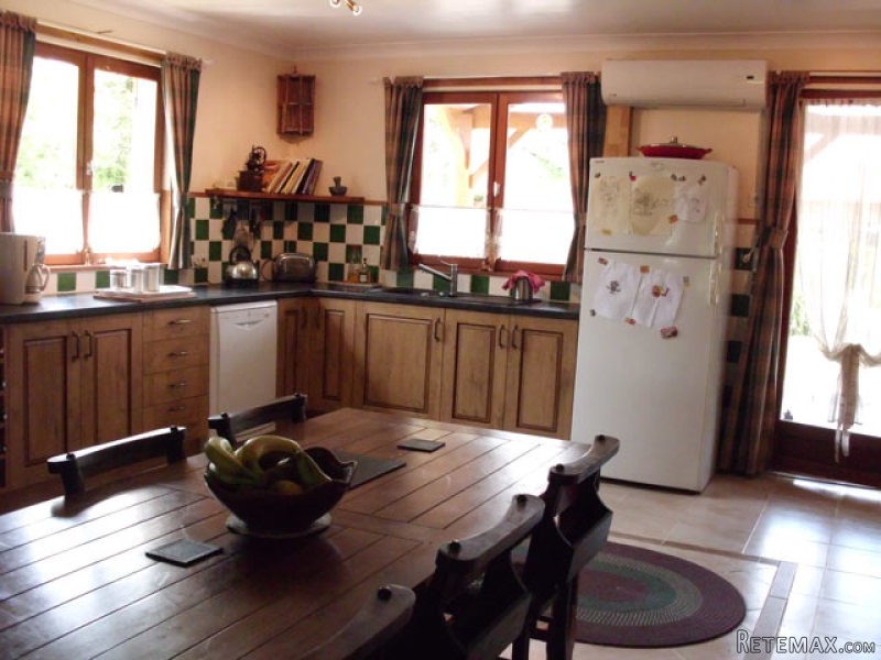 Beautiful 3 Bed Detached Bungalow Near.. - 2