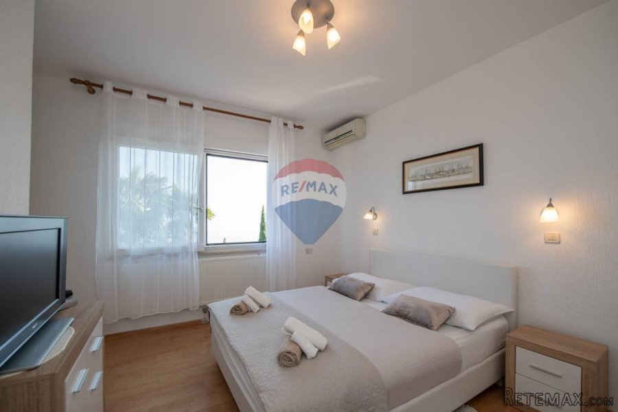 OPATIJA - trosobni stan na 1. katu s terasom, pogled - 10