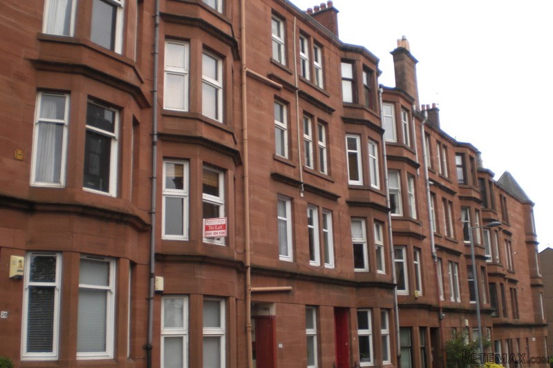 1/3 26 Kildonan Dr, Thornwood, Glasgow..