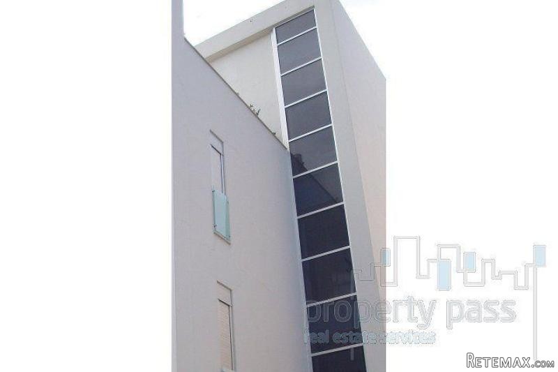 Commercial Property For Sale: Filothei..