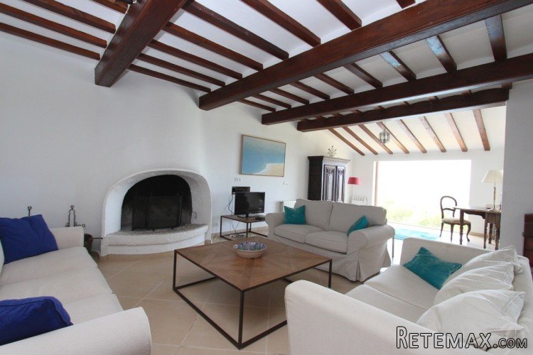 Ibizan style villa with 5 bedrooms on a large plot of 2,359.. - 6