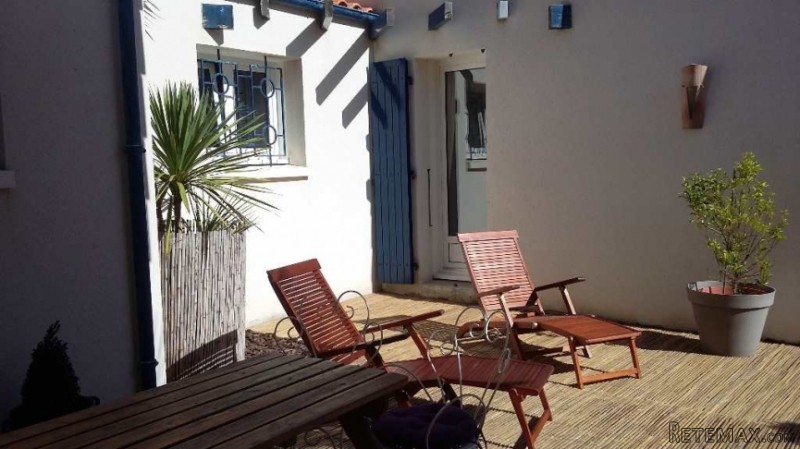 4 Bedroom Villa For Sale - 2