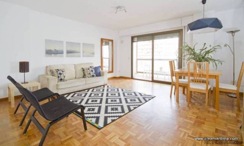 Flat for sale by Casa de la Salud..