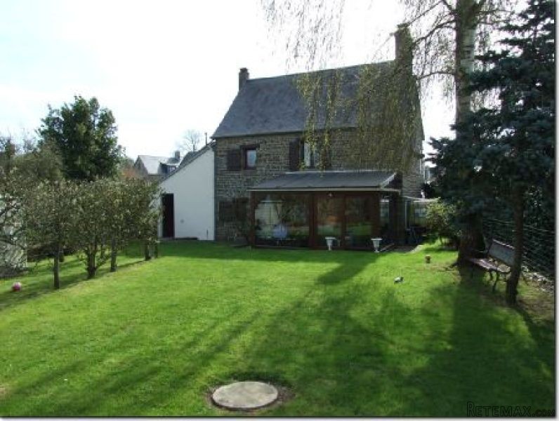 Stunning Detached House with Character - 2