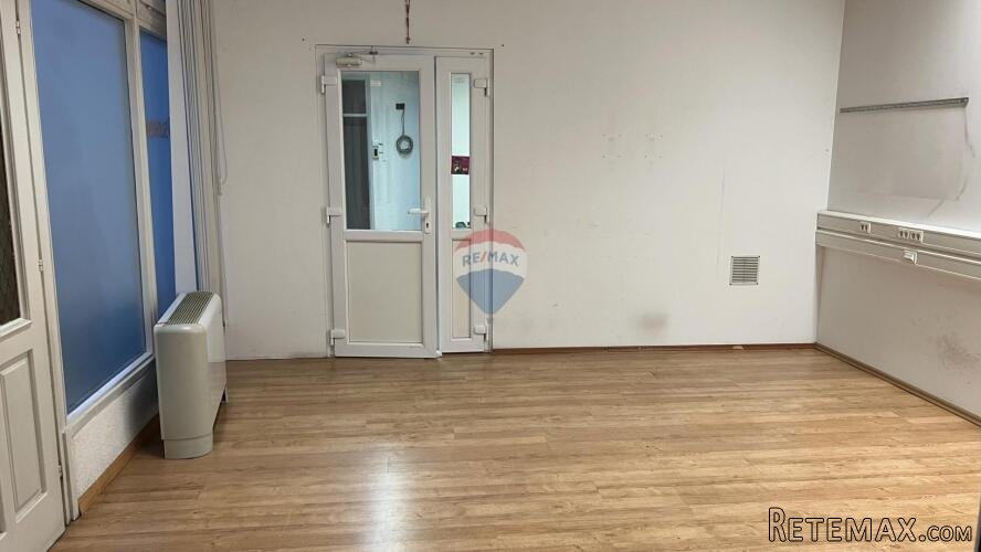 RIJEKA, Škurinje, poslovna zgrada - 217 m2 - 2