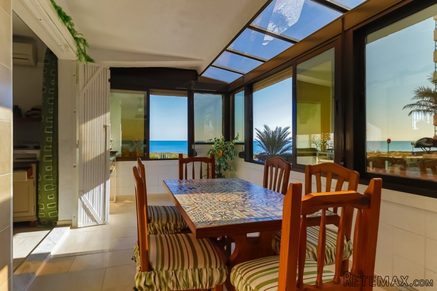 Apartamento de 2 dormitorios en Cabo Server - Primera.. - 4