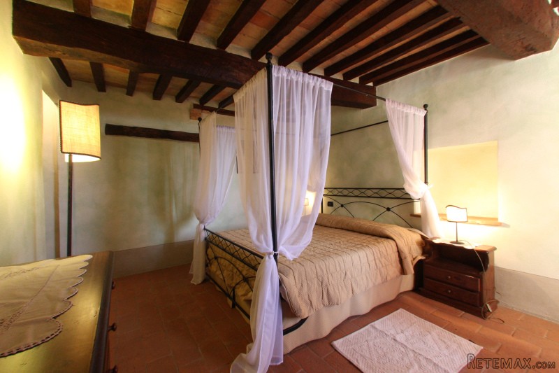 House - Tuscany - For Sale - 2