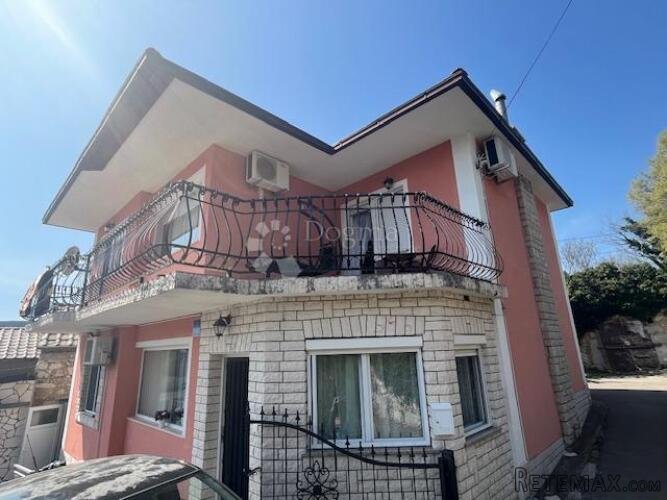 Kuća u zaleđu Crikvenice