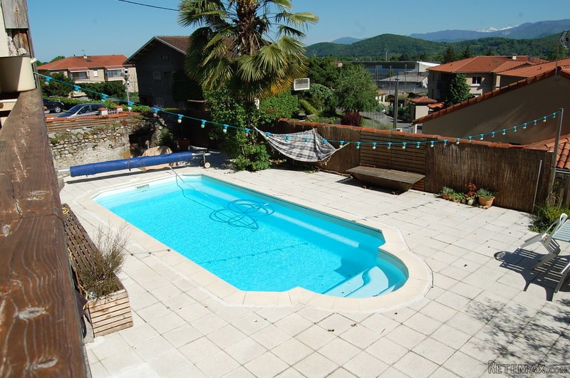 House With Independent Apartment.. - 2