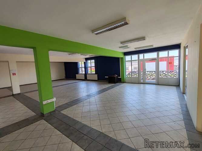 Poslovni prostor 269 m² s 10 parkirnih mjesta – idealno za t - 2