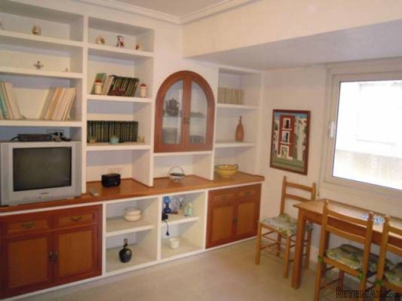 2 Bedroom 1 Bathroom Apartment In.. - 2