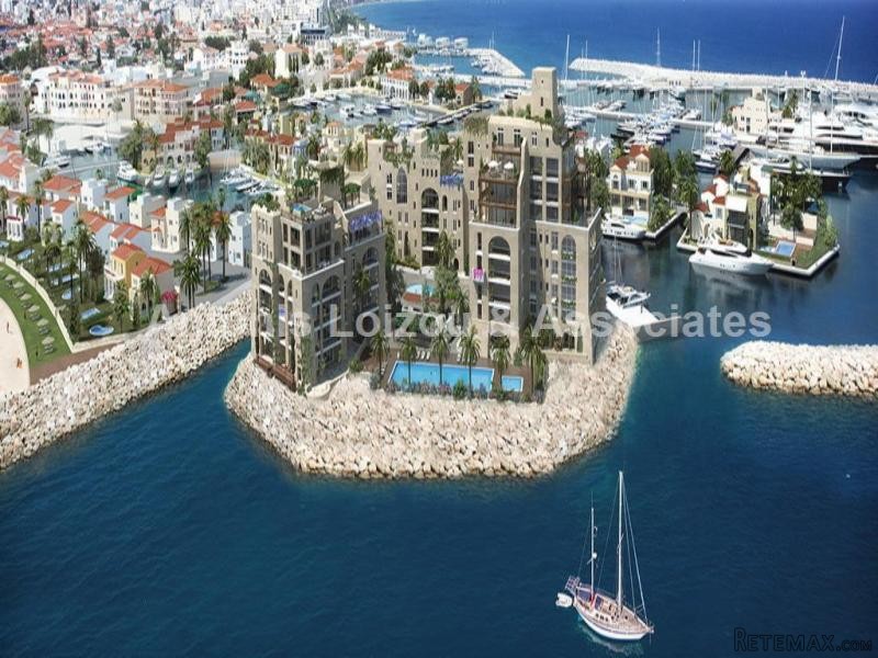 Two bedroom Seafront Apartment
