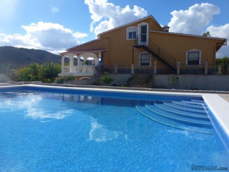 Villa with new pool in Hondon Nieves..