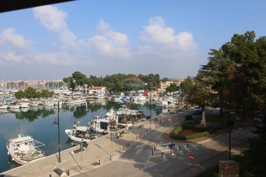 Novigrad centar, stan 73 m2
