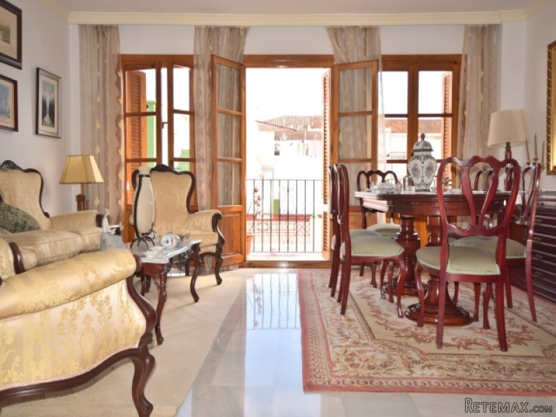 4 Bedroom Apartment For Sale Situated..