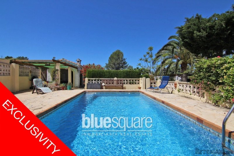 Beautifully restored 3 bedroom rustic..